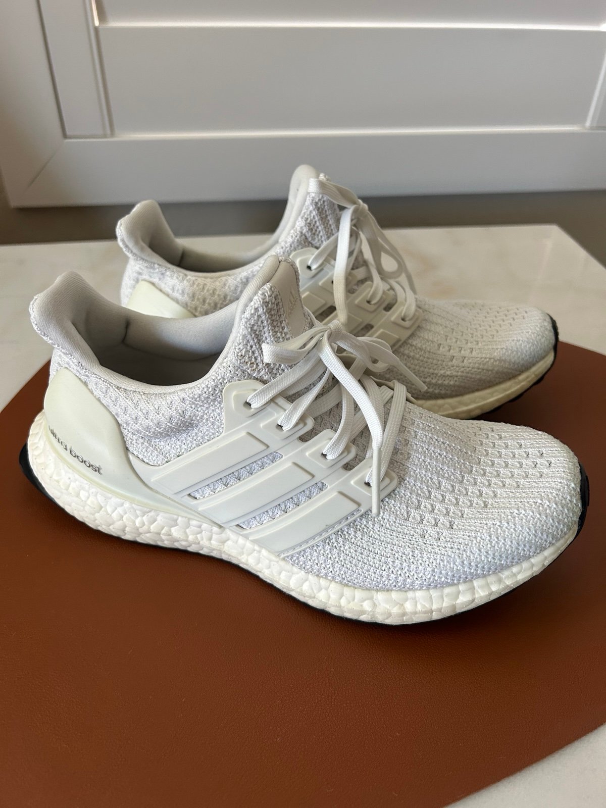 adidas ultra boost white women’s 6.5 Very good clean condition