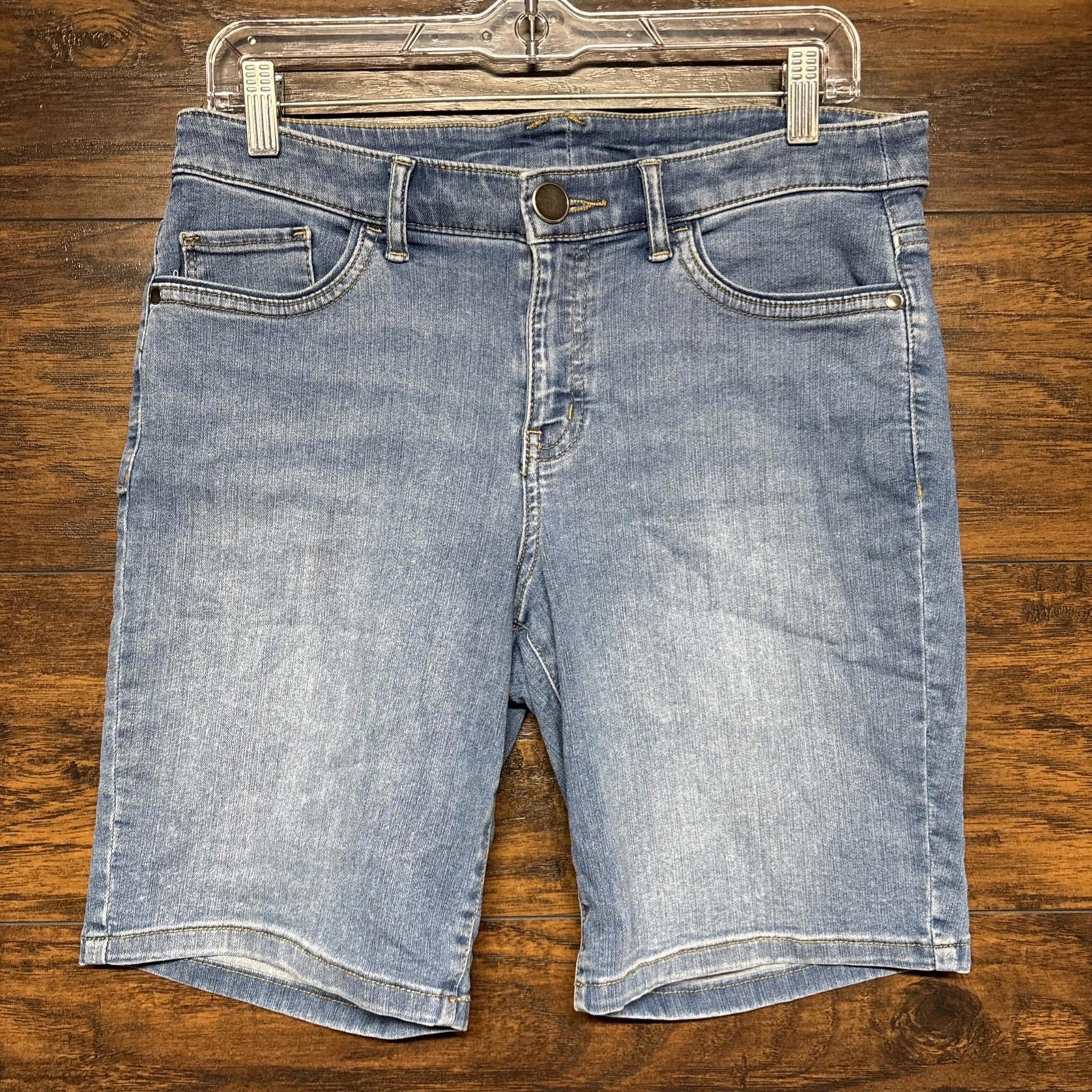 Christopher & Banks Womens Denim Shorts - Light Blue Wash - Size 6 Stretch