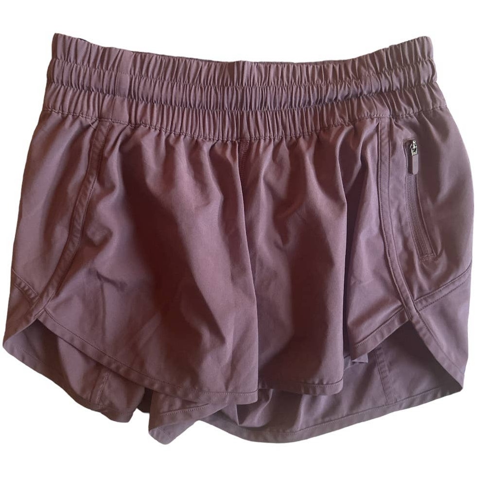 Lululemon Mauve Athletic Running shorts Women's Size 6