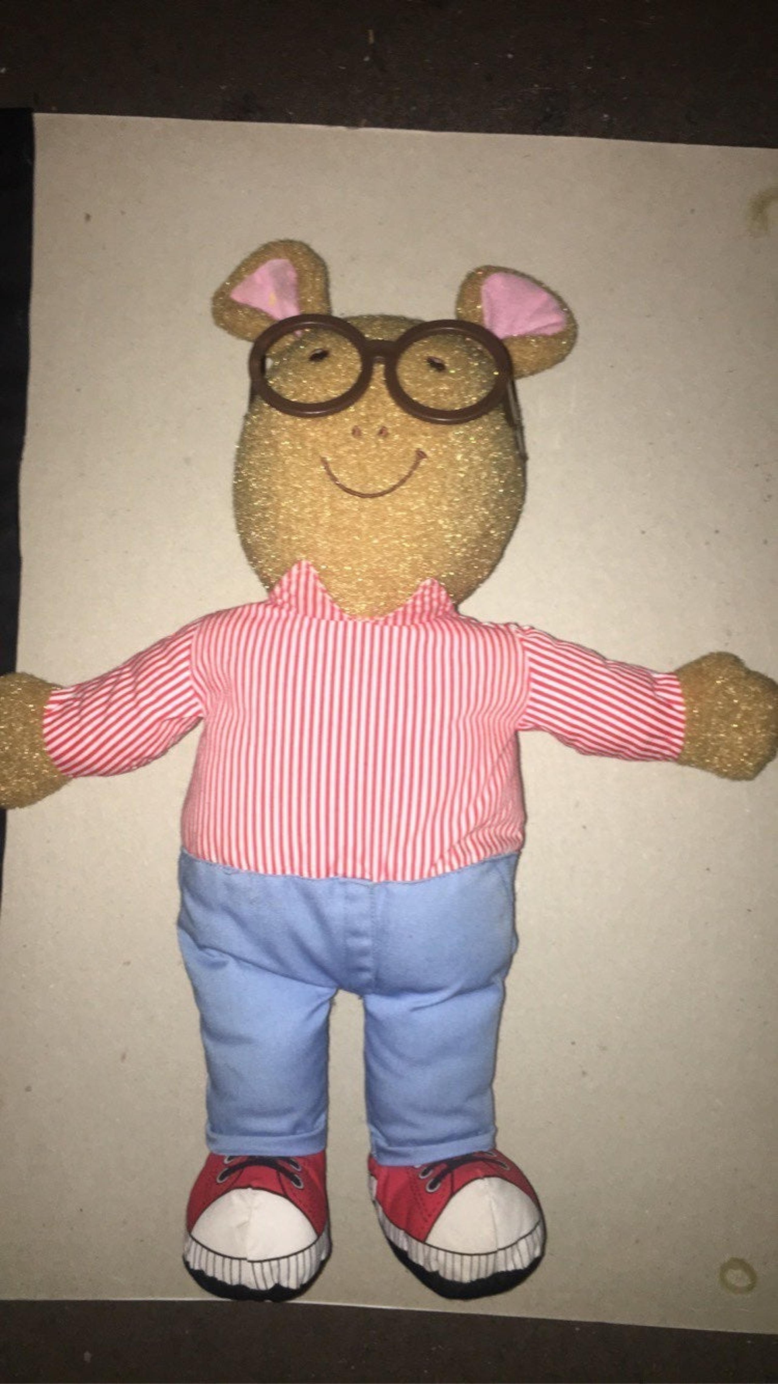 VINTAGE 1996 TALKING ARTHUR