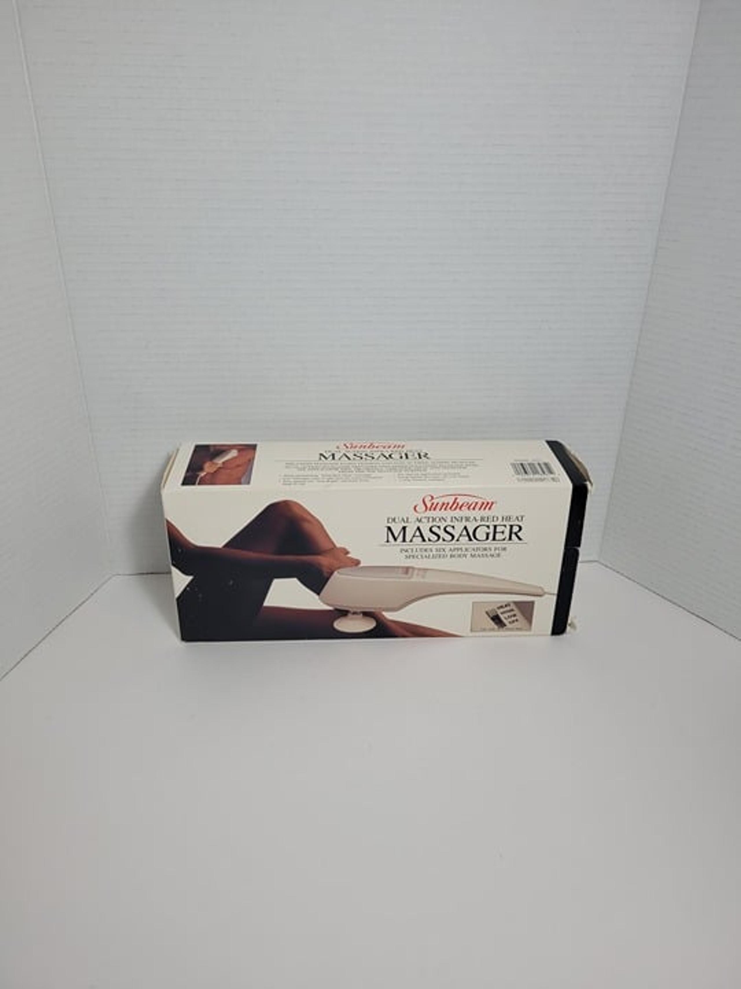 Sunbeam Massager Dual Action Infra-Red Heat 6 Attachments 1856-1 Vibrate 2 Speed