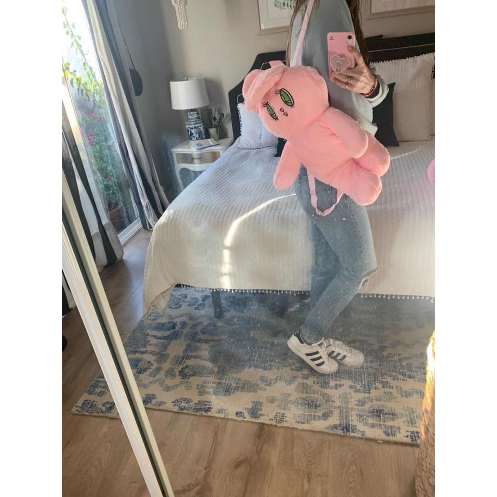 Pink Esther Bunny-like backpack