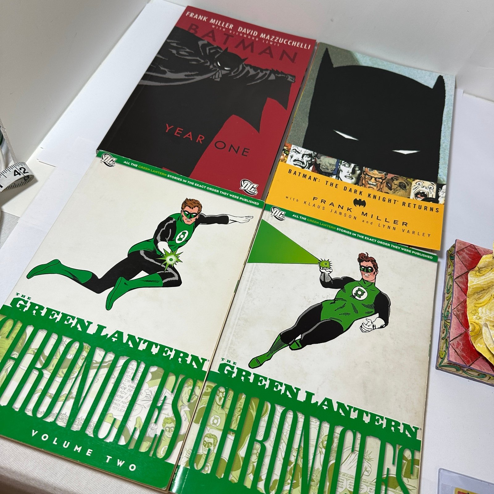 Batman Year One + The Dark Knight Returns Frank Miller + The Green Lantern Lot