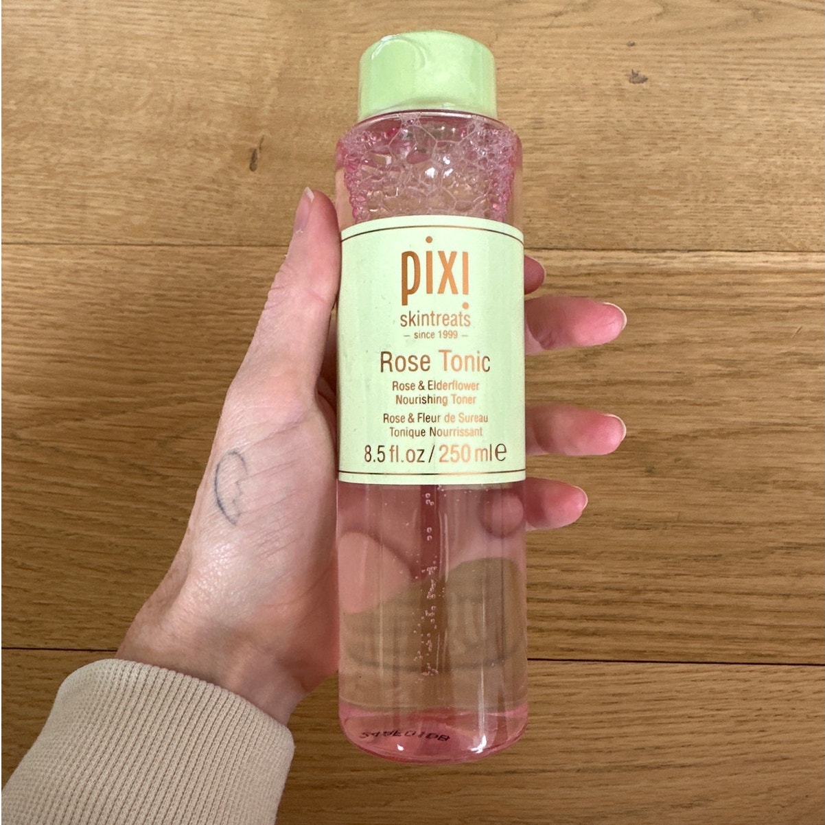 Pixi - Skintreats Rose Tonic Nourishing Toner with Rose & Elderflower
