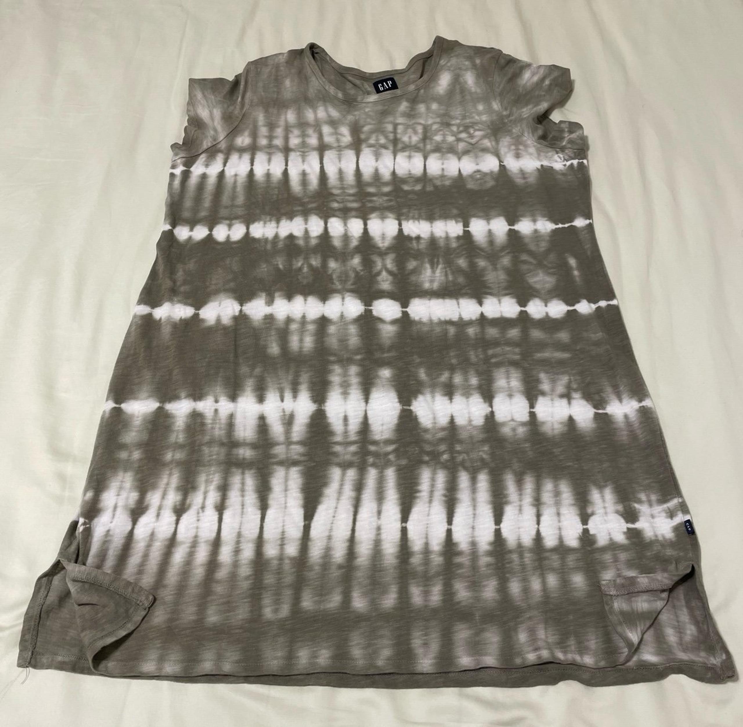 Gap t shirt dress, size XXL.