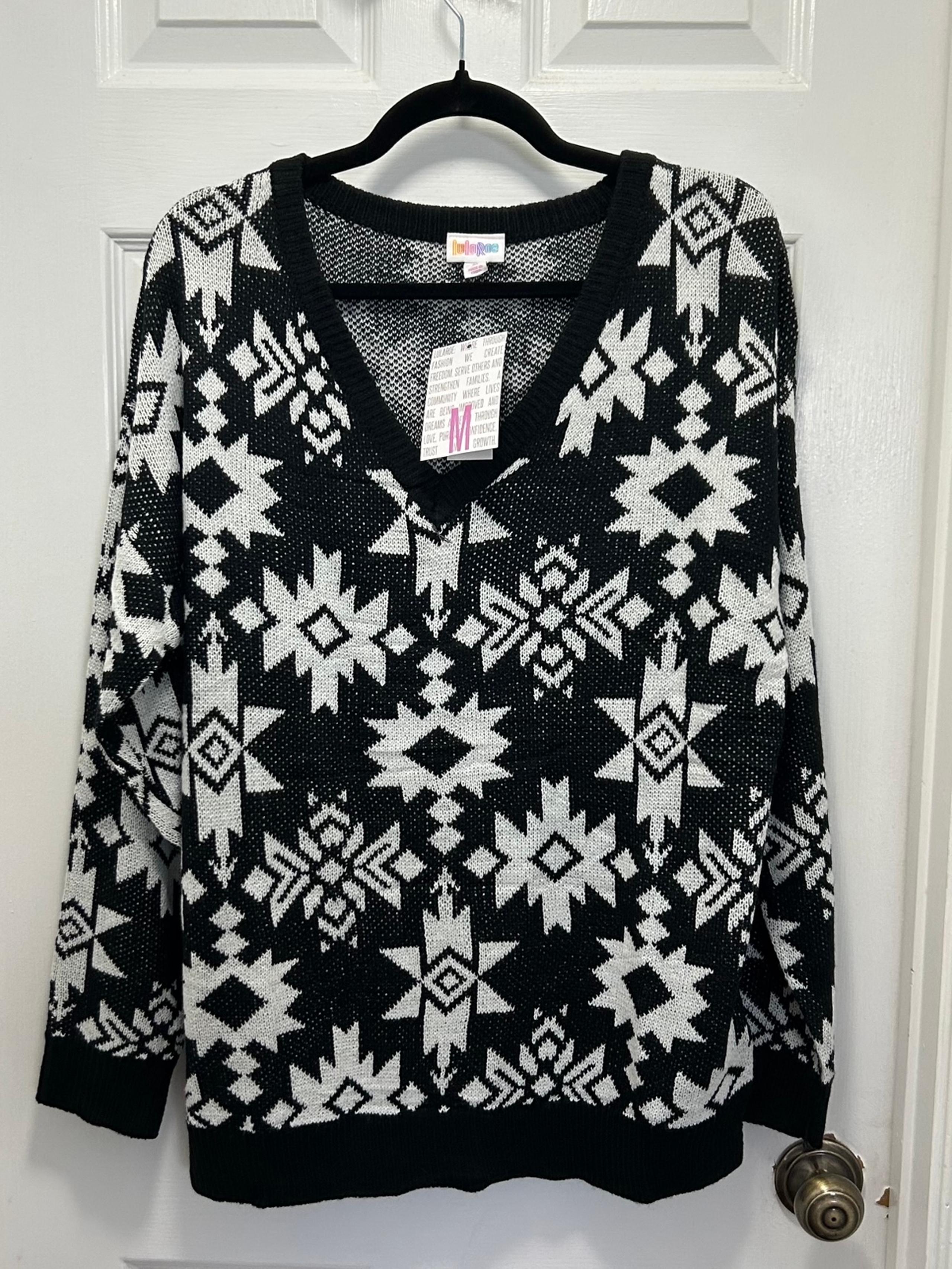 LuLaRoe Torrie V-neck Sweater BNWT - Medium