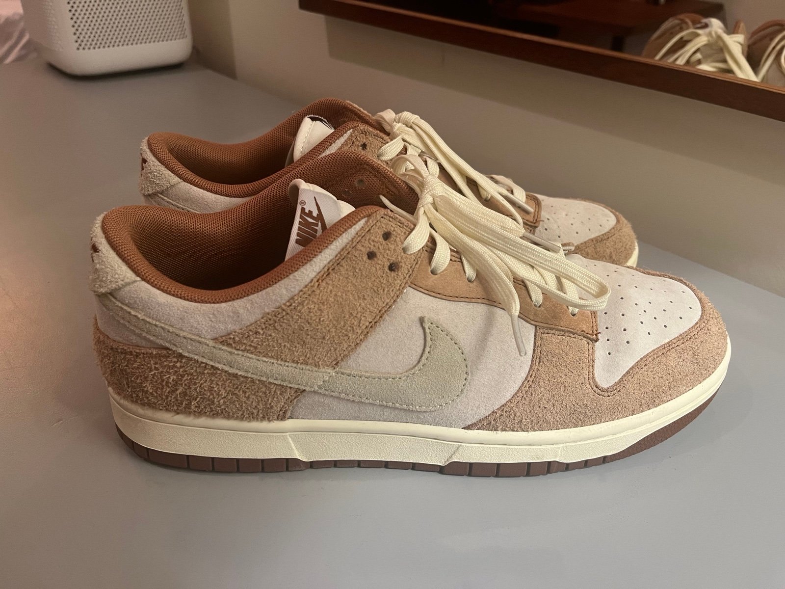 Nike Dunks Low medium curry