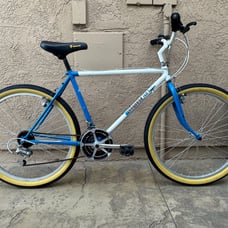 Mongoose Hill Topper Mountain Bike Rare Shimano Brand New Tires Super Lightweig