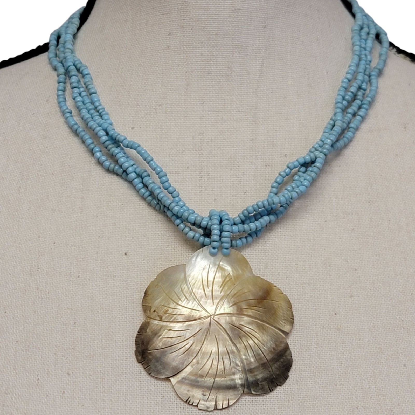 Mother of Pearl Hibiscus Flower Pendant Necklace 18 Blue Multi Strand Beaded