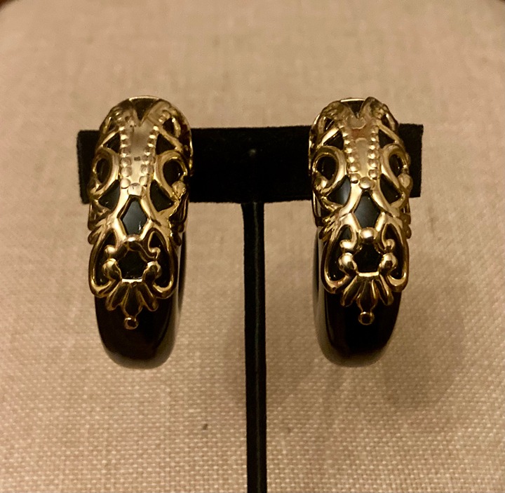 Vintage Inna Cytrine Statement Earrings Black Lucite Gold Tone Filigree Clip On
