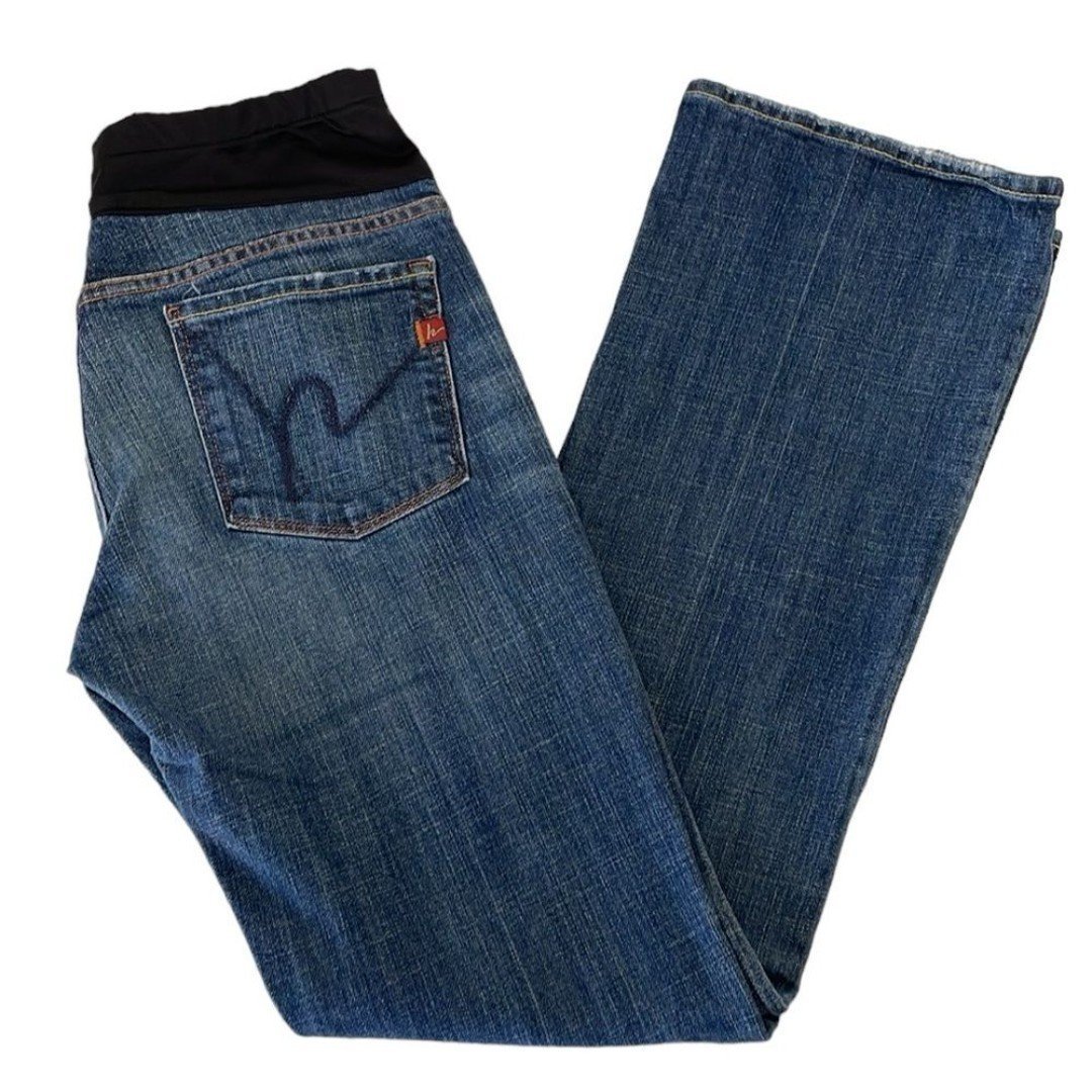 Citizens of Humanity maternity Size 30 blue jeans. Bottom boot cut / flare.