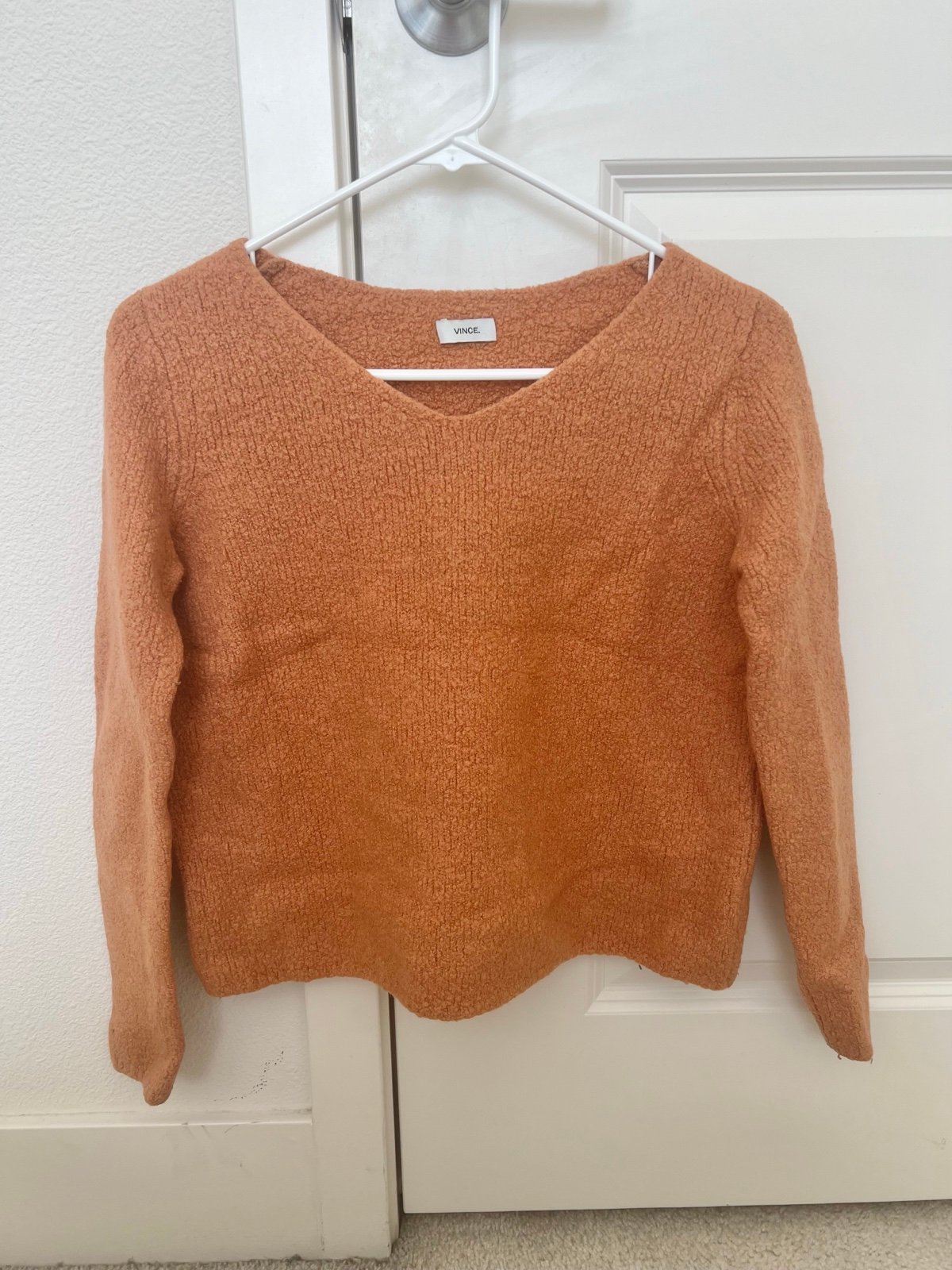 vince v-neck orange wool long sleeves sweater