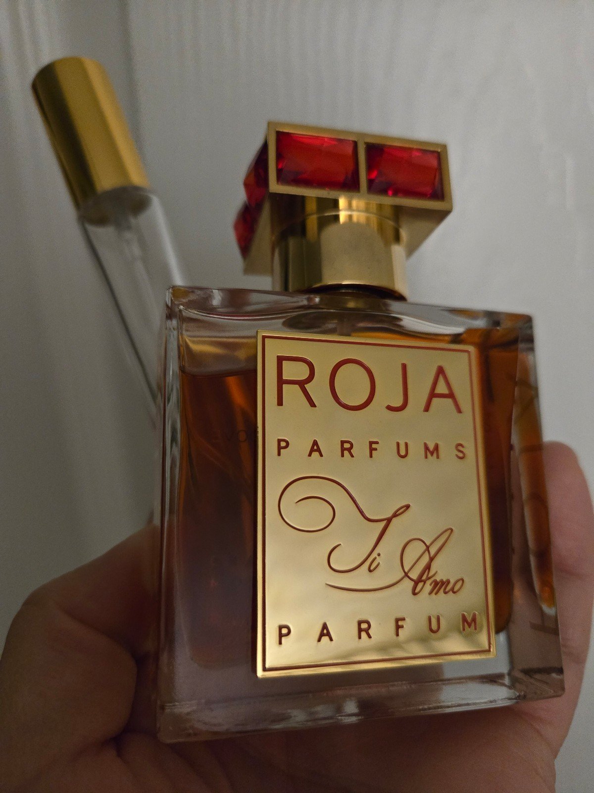 Roja Ti Amo 10 mL. Read Description