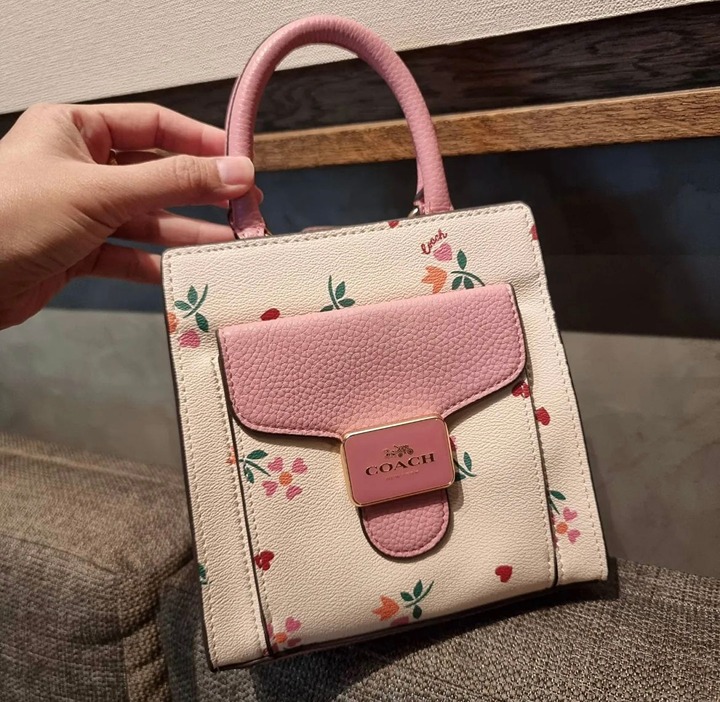 coach Mini Pepper Crossbody With Heart Petal Print