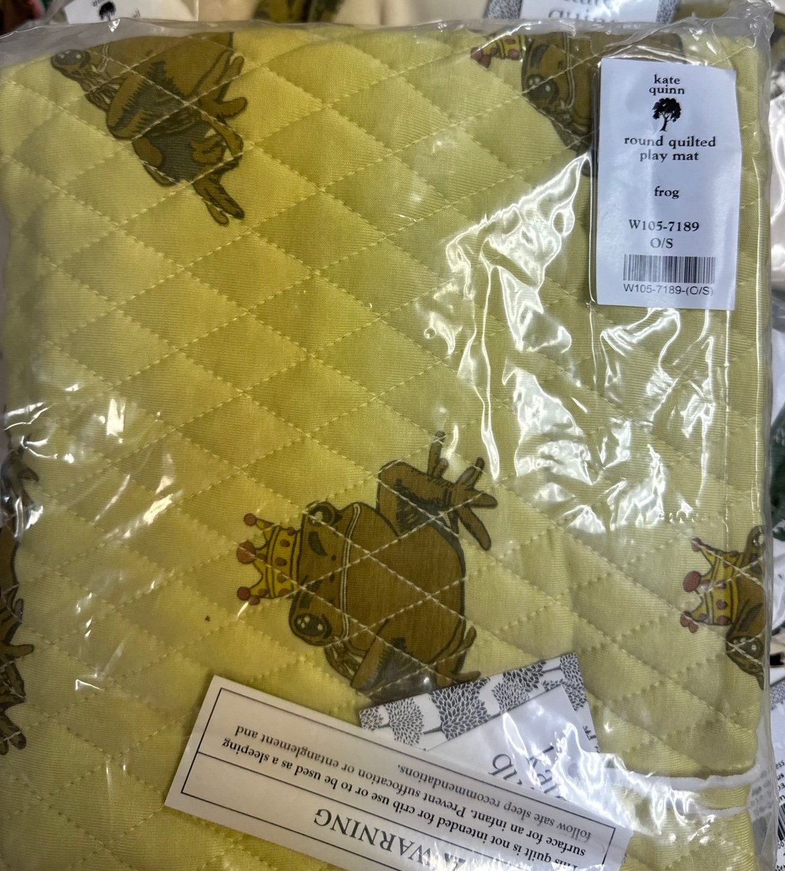 Kate Quinn round quilted play mat frog