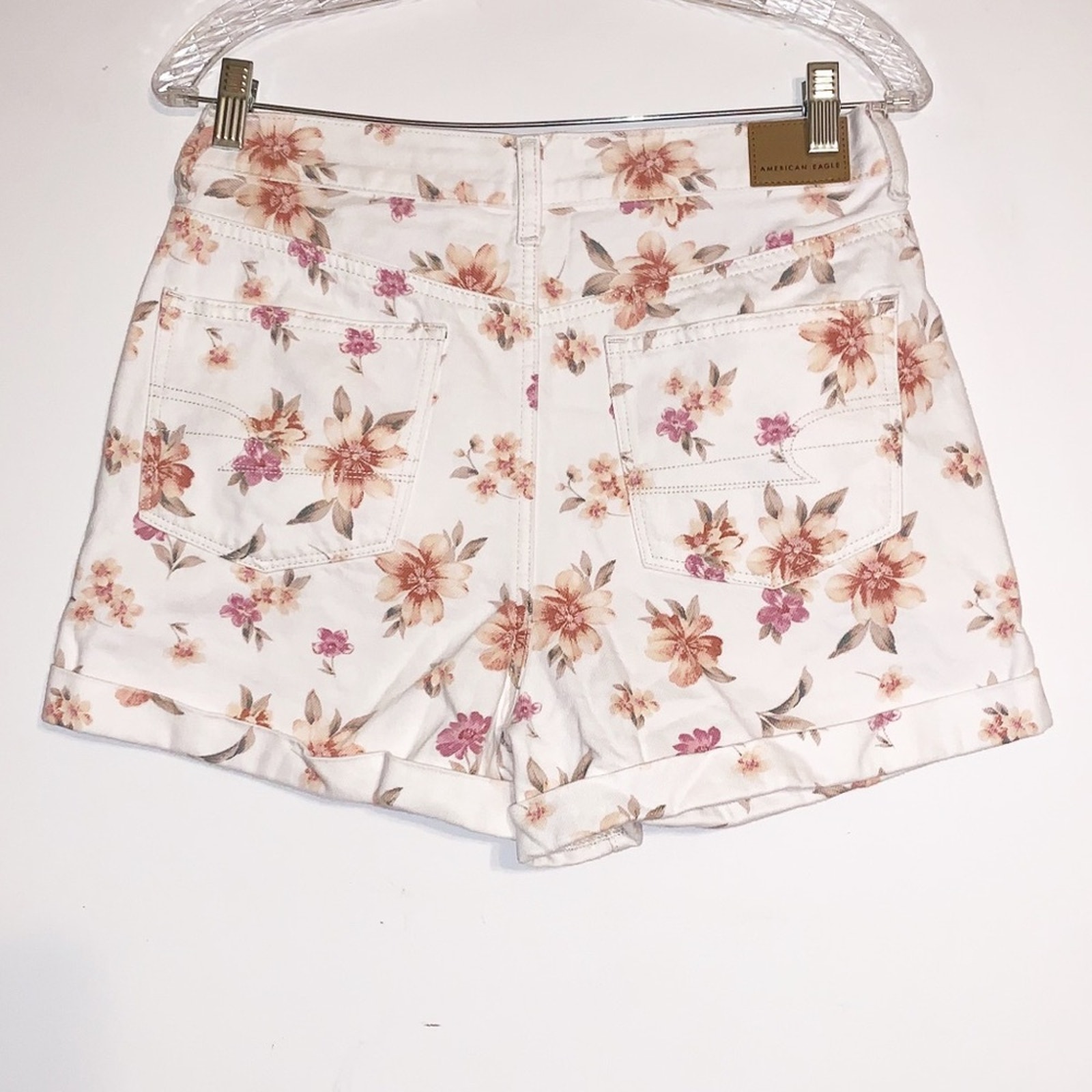 American Eagle Floral Mom Shorts sz 6
