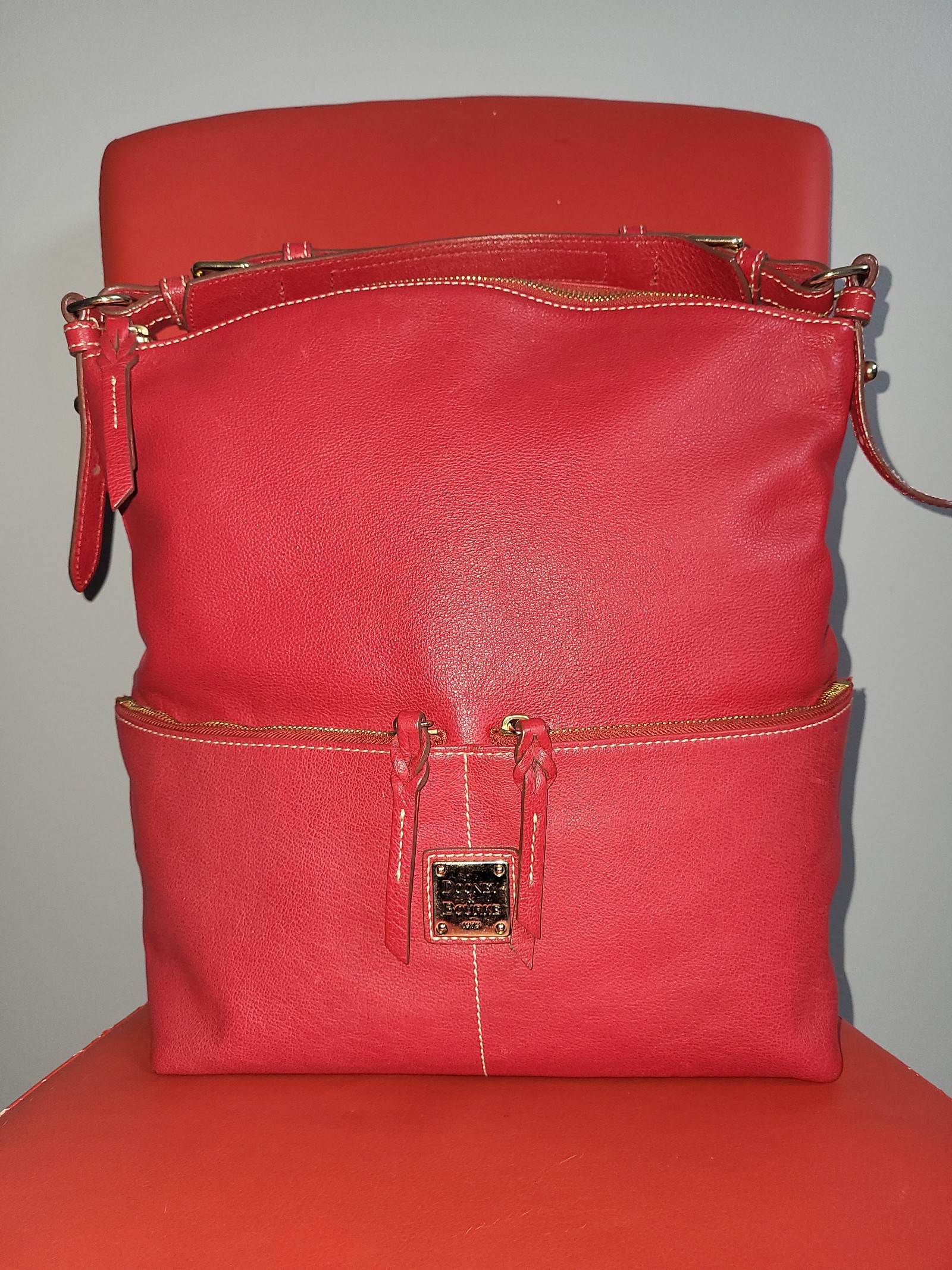 Dooney And Bourke Purse