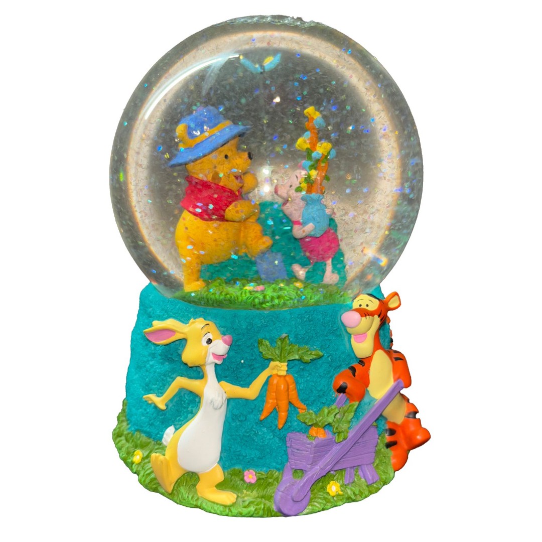 Disney Winnie the Pooh & Friends Musical Garden Snow Globe