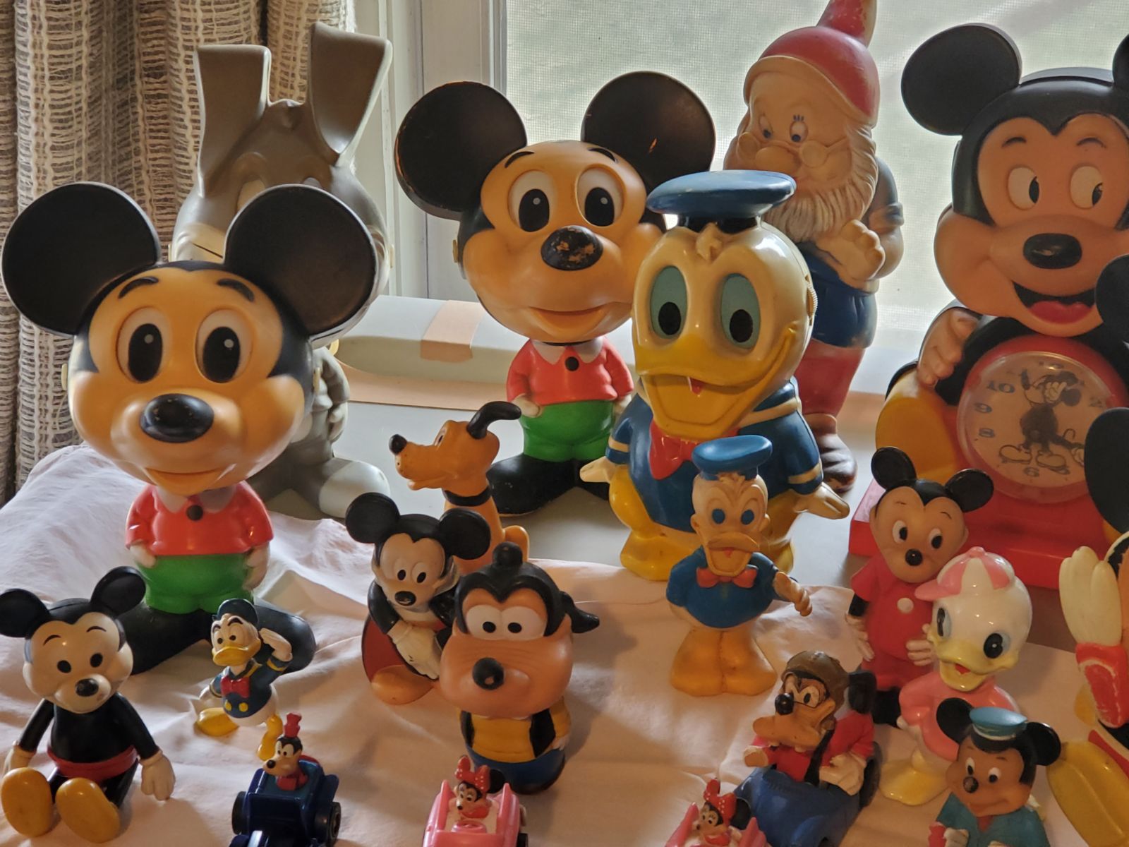 Disney figurines