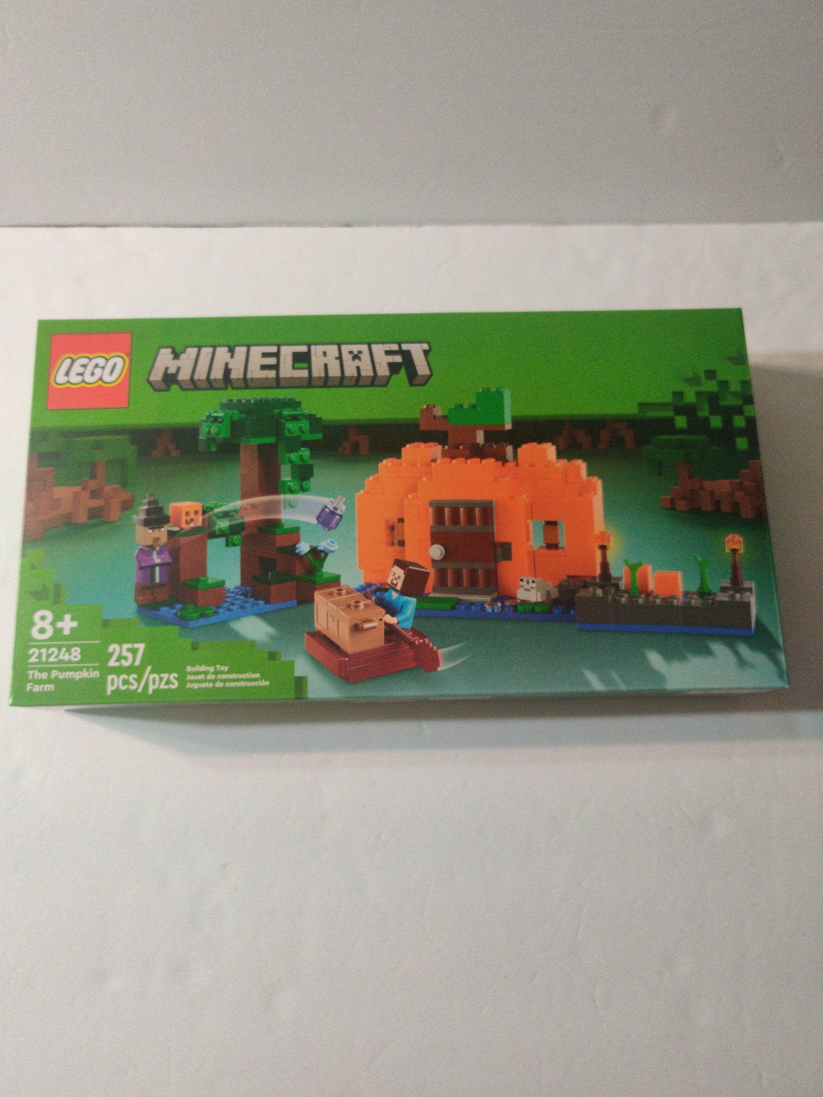 LEGO Minecraft The Pumpkin Farm Set