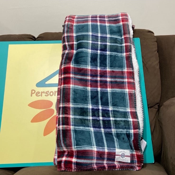 Tommy Hilfiger Plush Sherpa Throw
