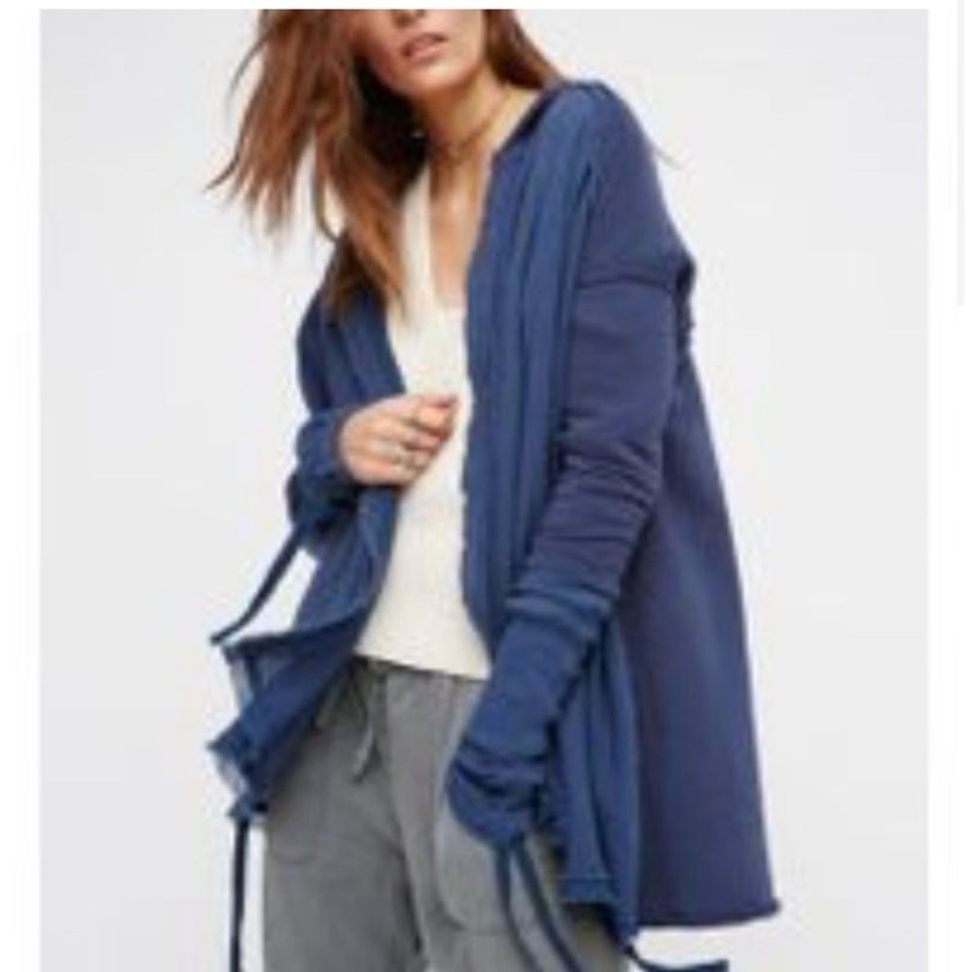Free People Get Your Gauze cardi navy blue size medium distressed coloring