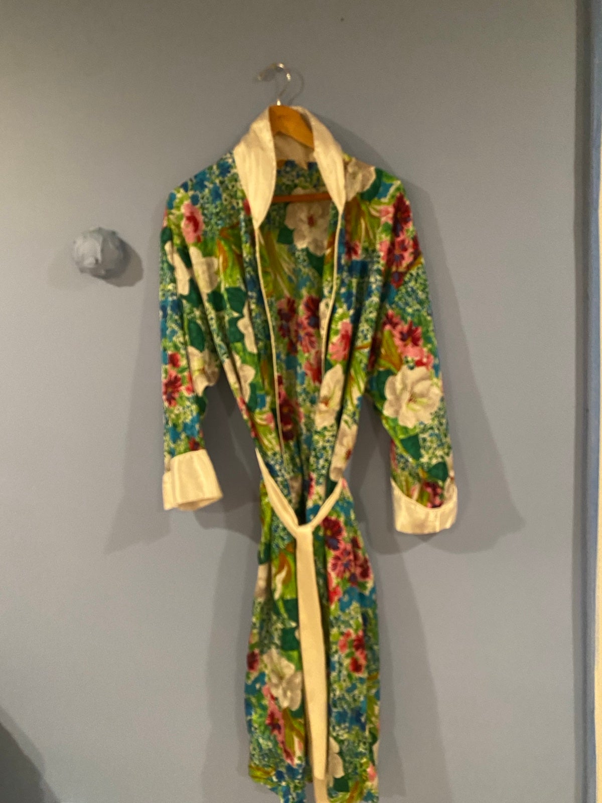 Vintage Victoria Secret Robe