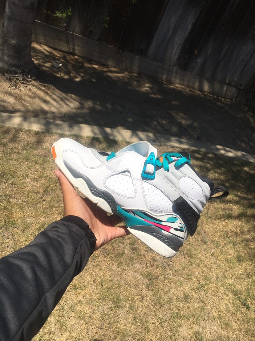 Air Jordan 8s