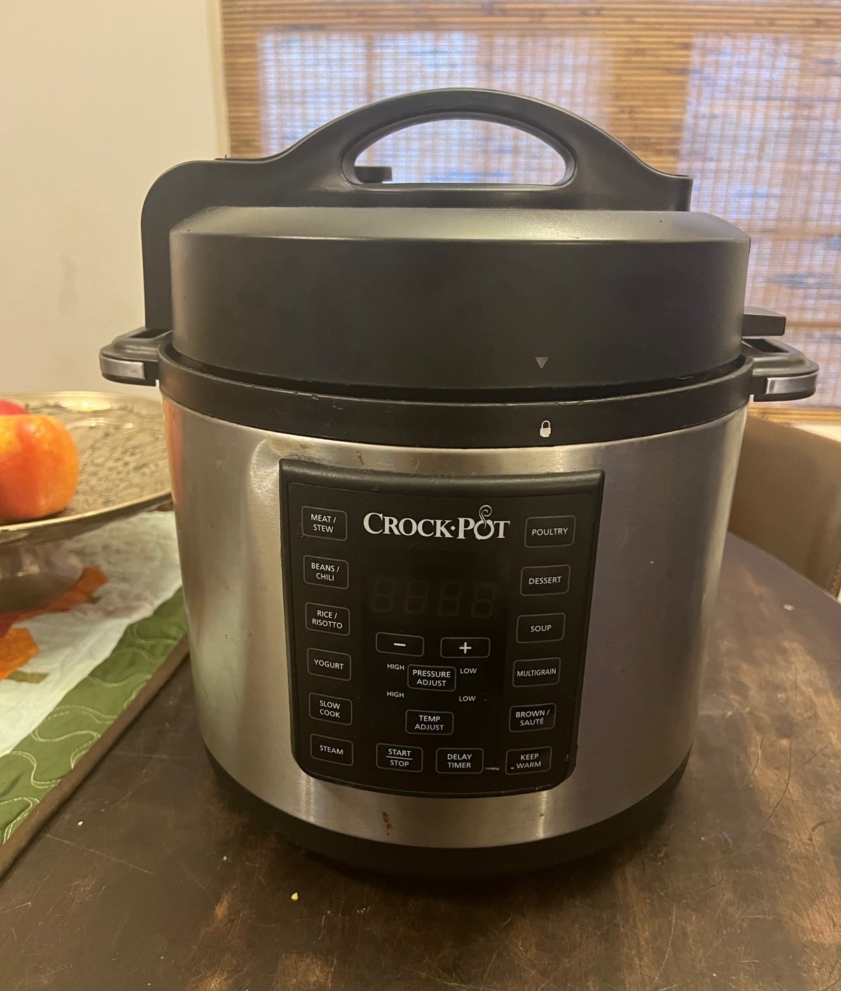 Instant pot Crock-Pot 8-Quart Multi-Use XL Express Crock Programmable Slow Cooke