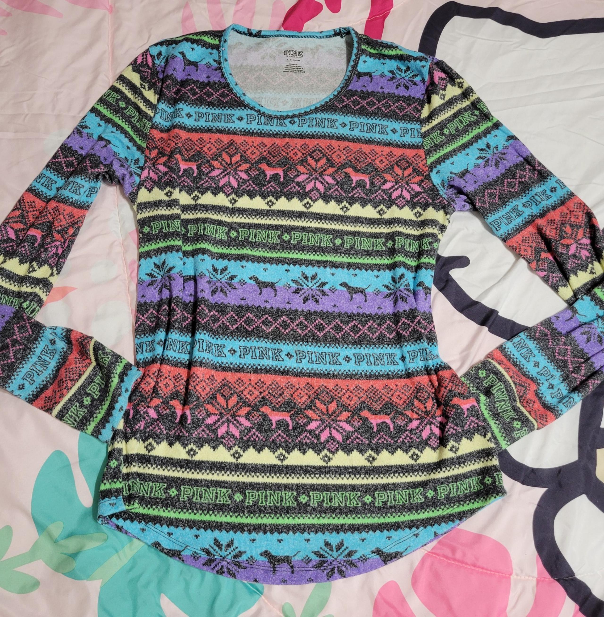 Victoria’s Secret PINK Multi Colored Fair Isle Print Logo Dog long sleeve PJ Top