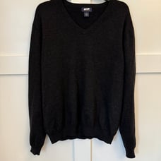 Brooks brothers large black v neck sweater