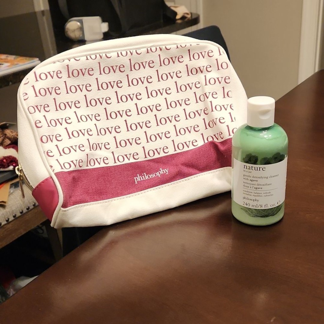 Philosophy Nature in a Jar Detoxifying Cleanser & Travel Cosmetics Bag