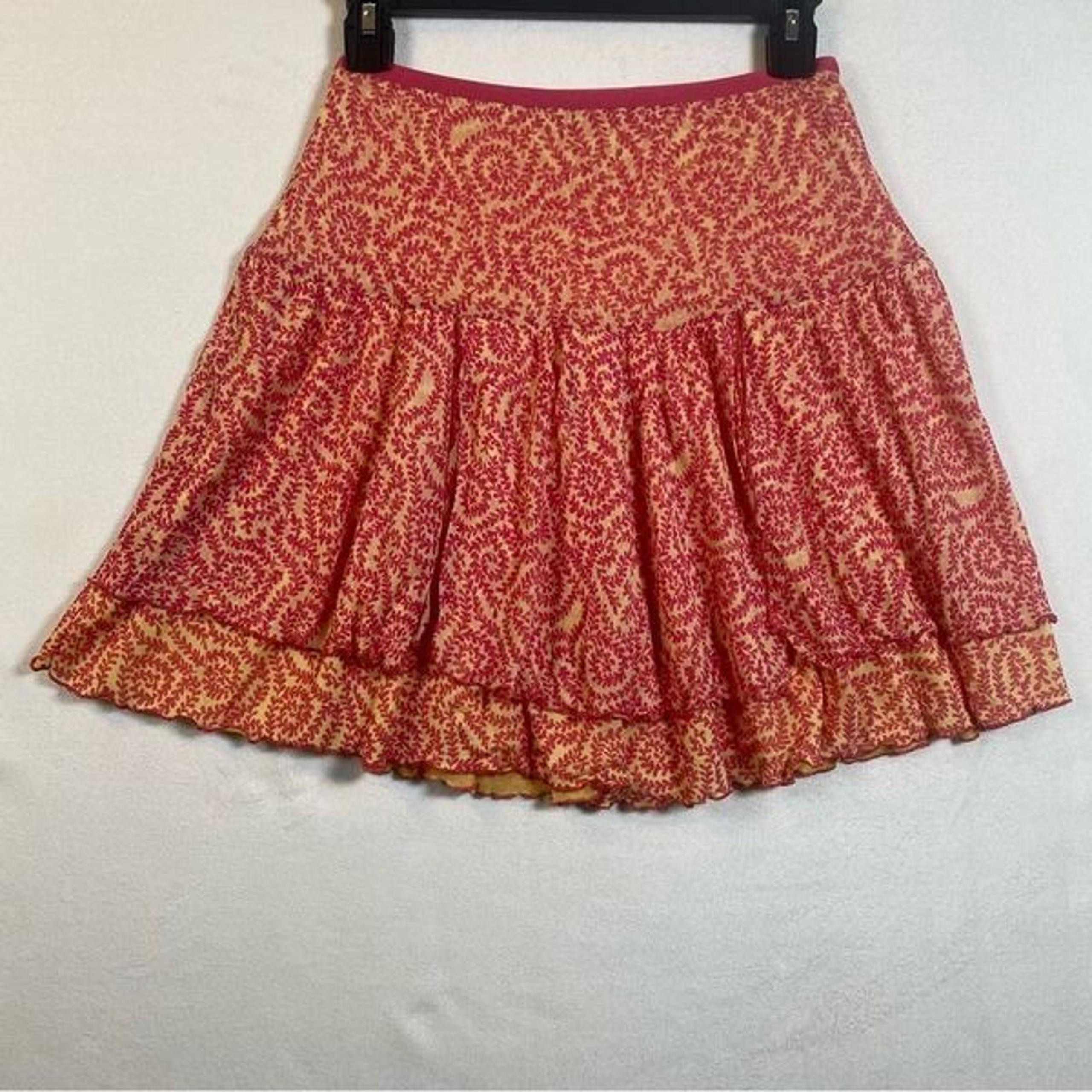 Diane von Furstenberg 100% Sil Tiered Skirt Size 2