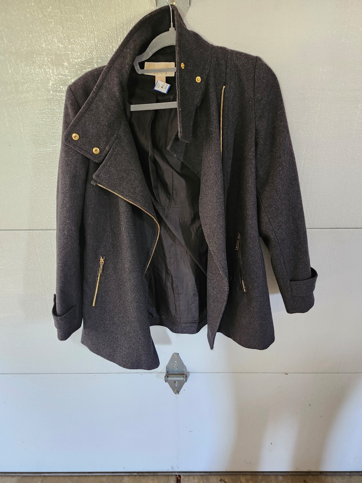Michael kors black/gray wooly peacoat reduced due to off season