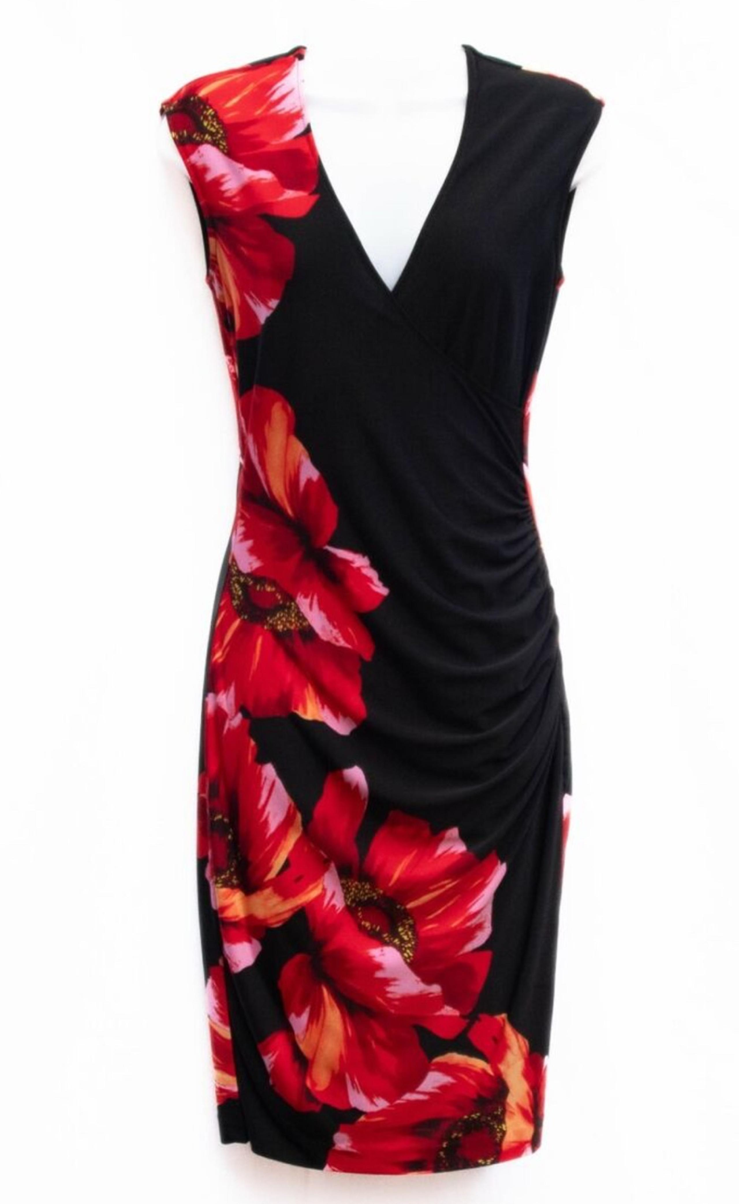 Dress Cache Size 6
