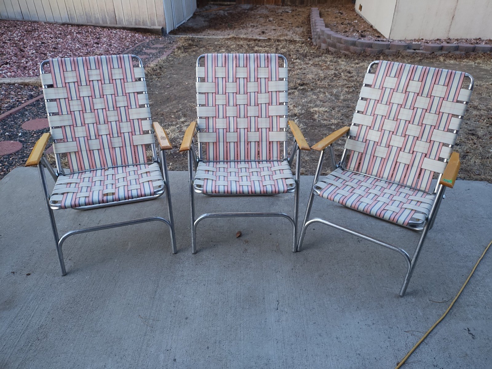 Set of 3 Matching Vintage Folding Lawn Chairs Retro Woven Camping