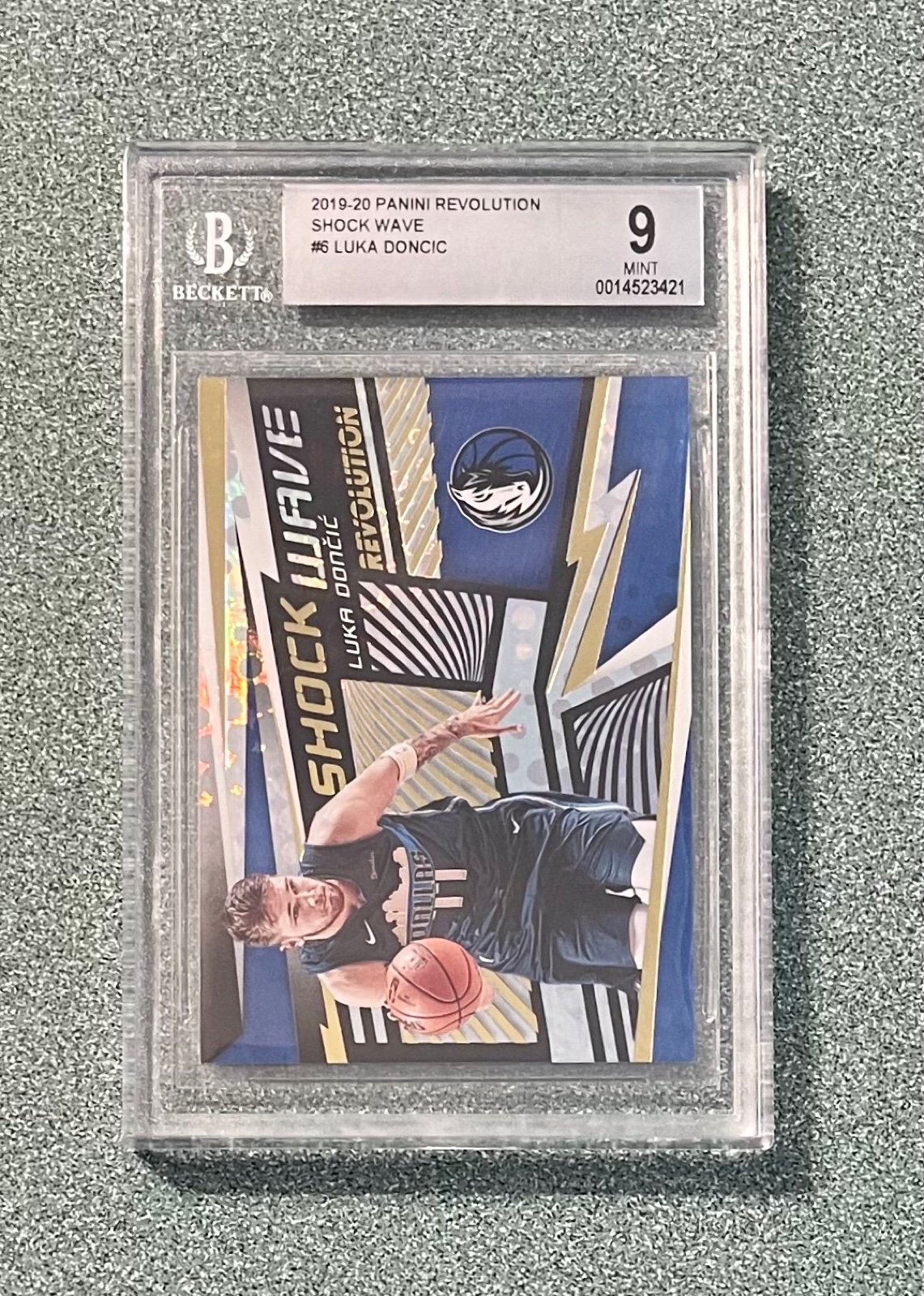 2019-20 Panini Revolution Shock Wave #6 Luka Doncic Mavericks BGS 9 MINT