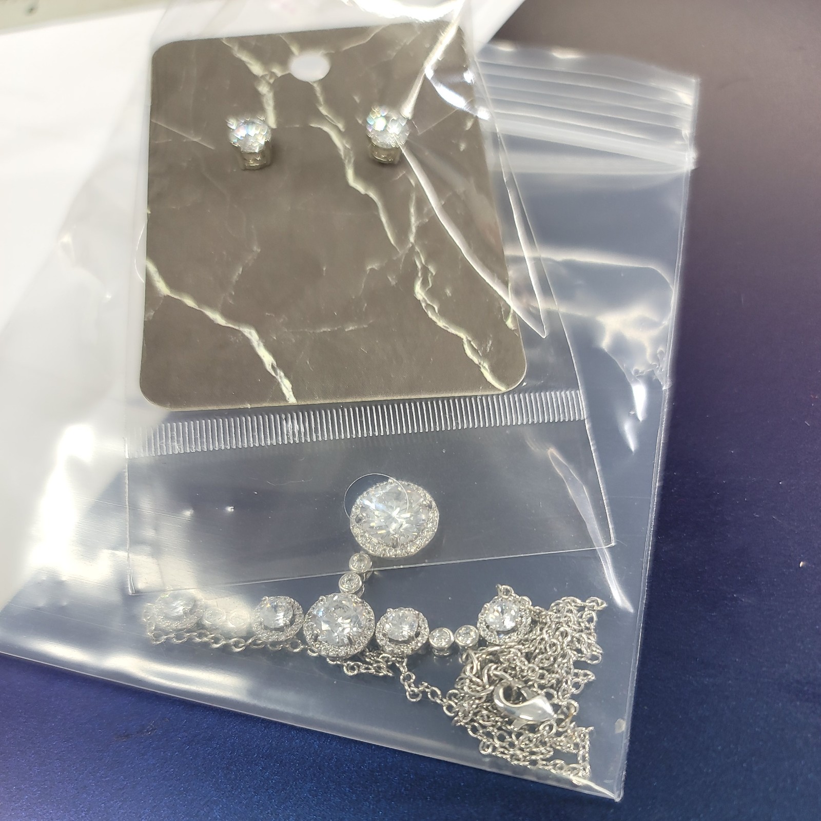 Necklace / earrings Crystal Sparkling sliver with drop round crystal JCM CZ