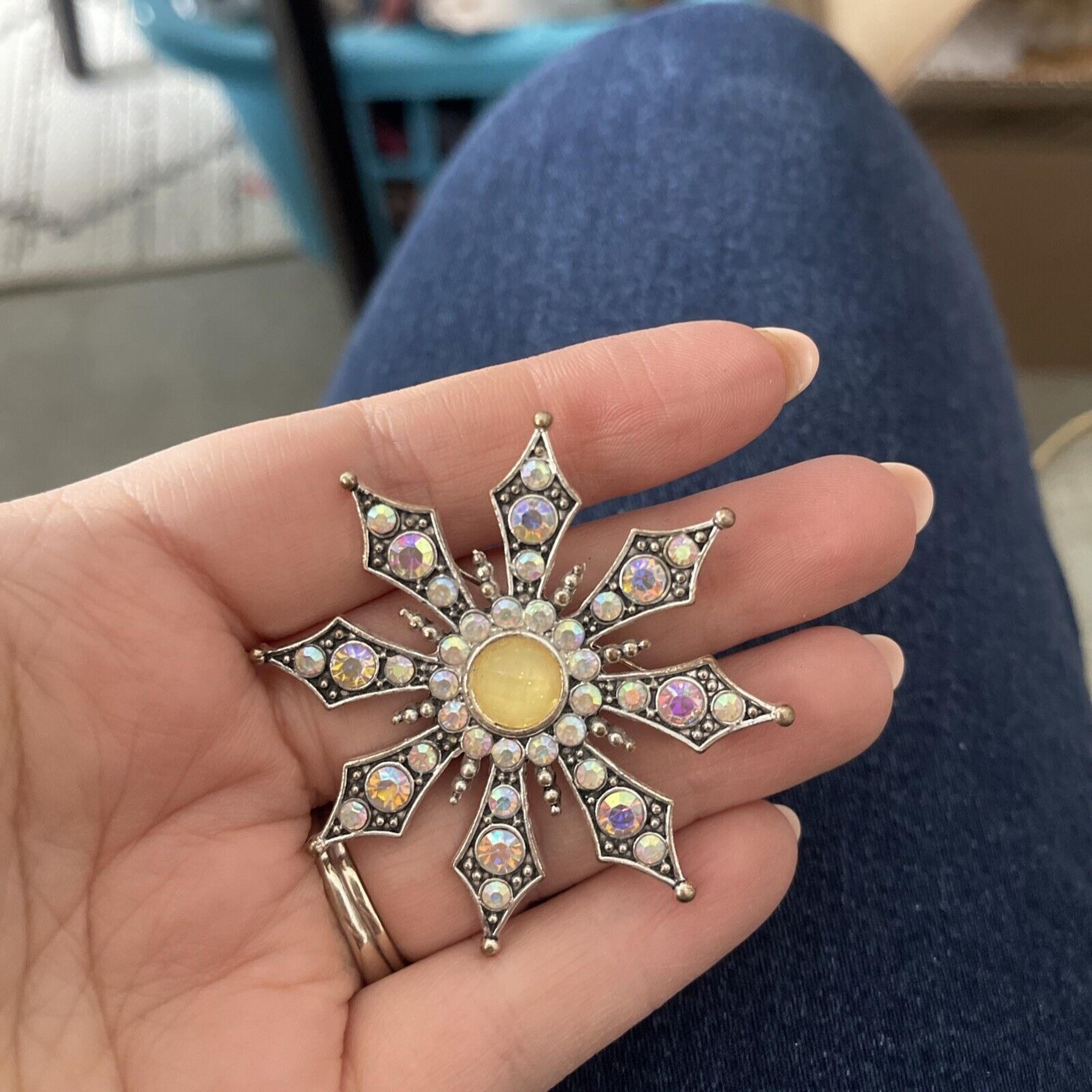 "Kenneth Cole" Brooch - Retired KC - Large and Sparkling Snowflake Brooch