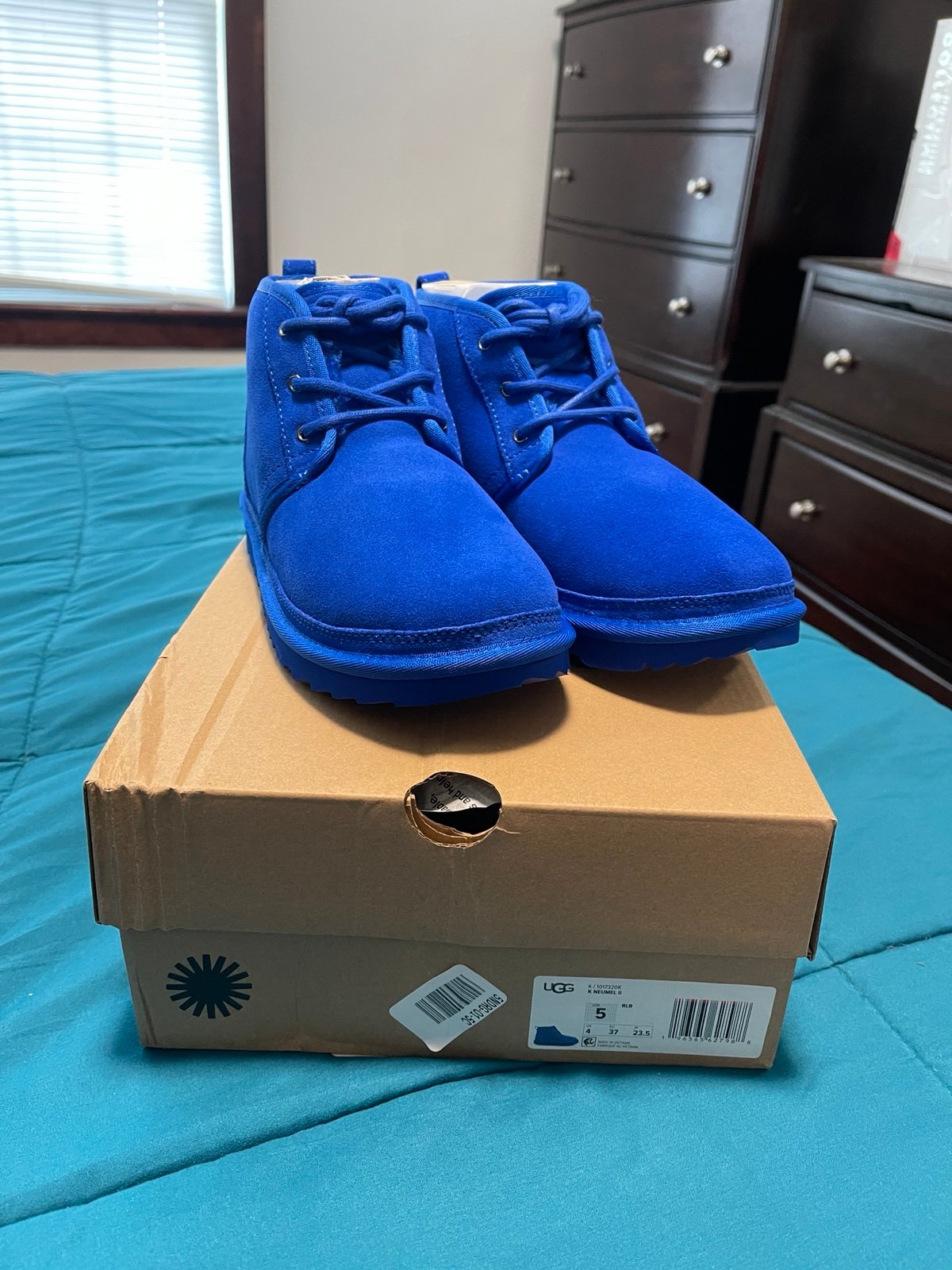 Kids UGG neumel II boots 5