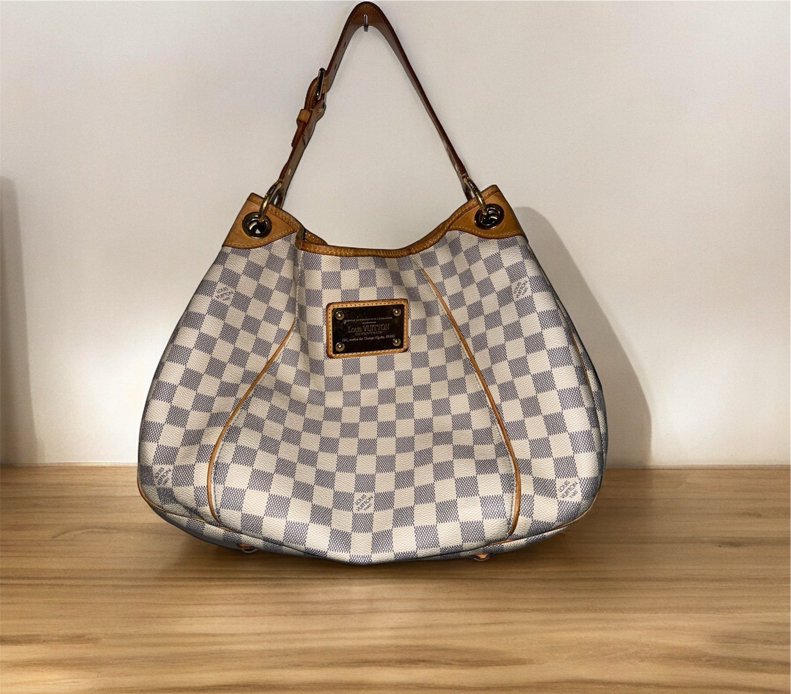 Louis Vuitton Galliera PM