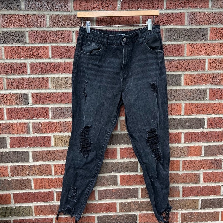 Fashion Nova Black Distressed High Rise Boyfriend Frayed Denim Jeans