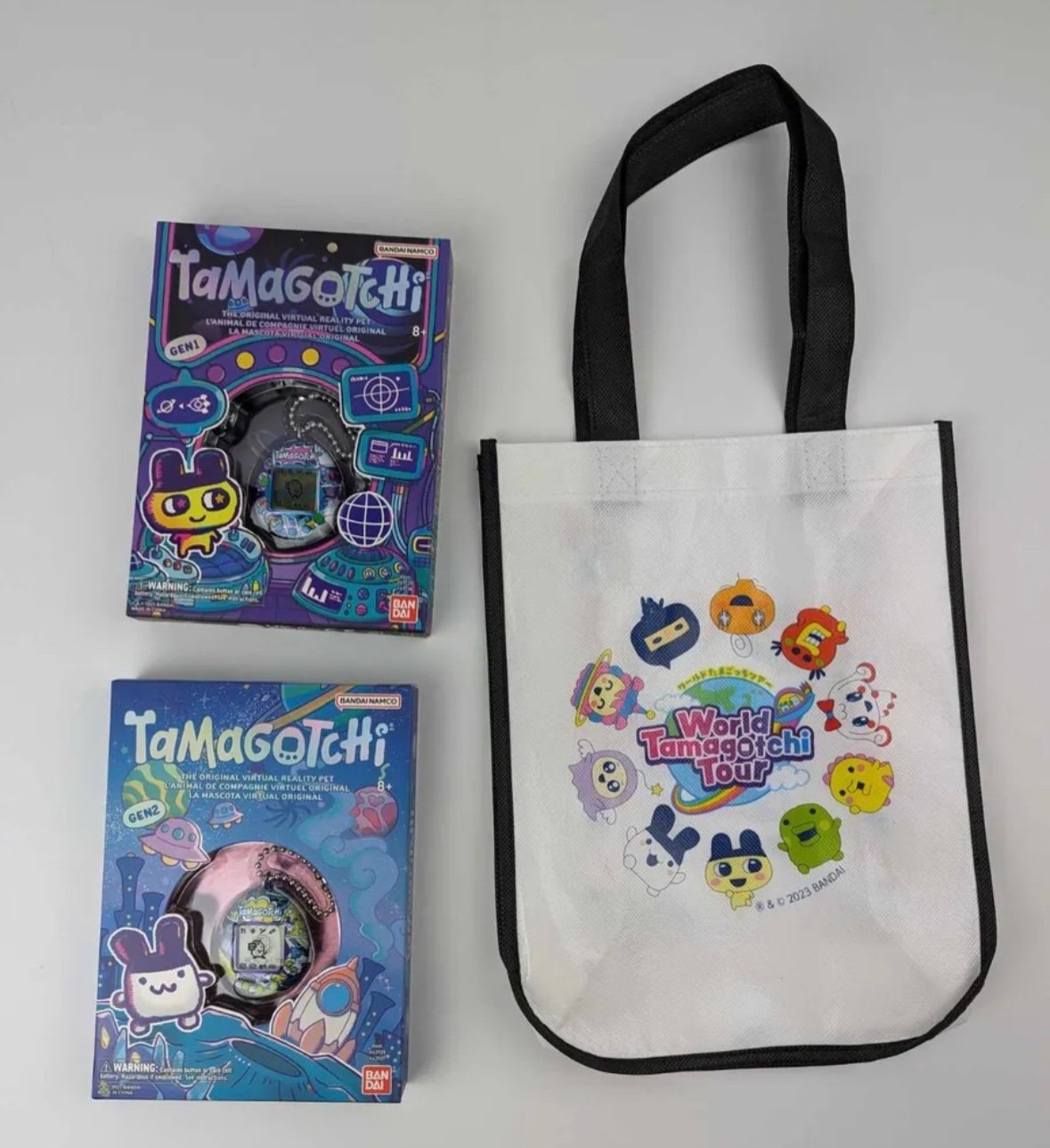 SDCC 2023 Tamagotchi Mametchi Gen1 & Mimitchi Gen2 Bandai Exclusive Set + Tote