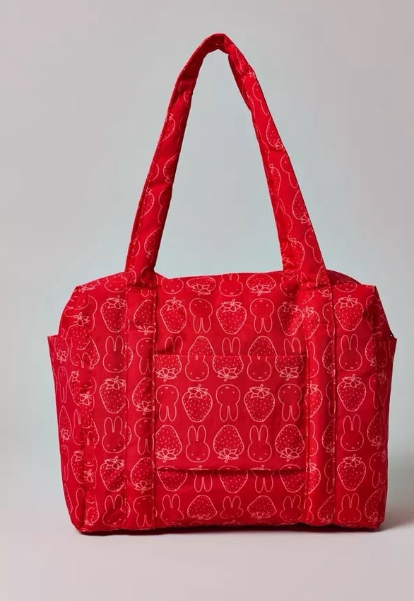 BAGGU x Miffy UO Exclusive Small Cloud Carry-On