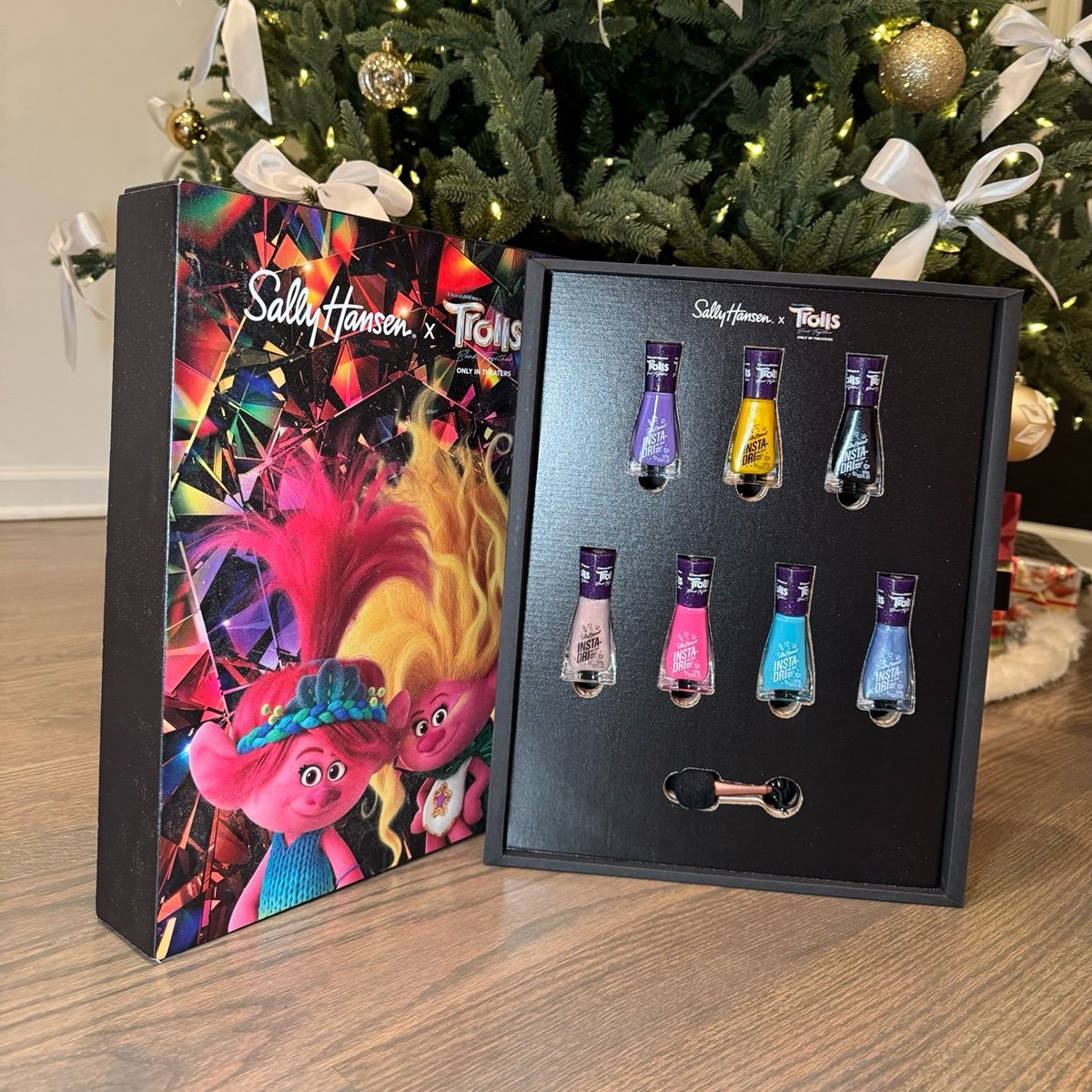 Sally Hansen x Trolls nail polish collection + mini microphone