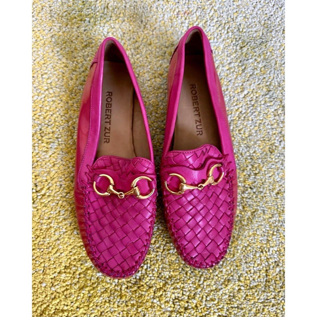 NWOT Robert Zur Pink Women’s Leather Loafers Size 8M Beaded Chain
