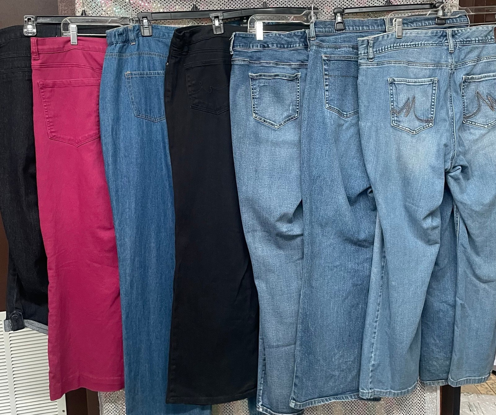 Bundle of 7 Size 18 & size 36 jeans & capris
