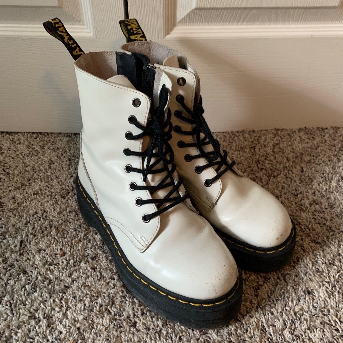 Size 7 Dr. Martens Jadon Platform Boots