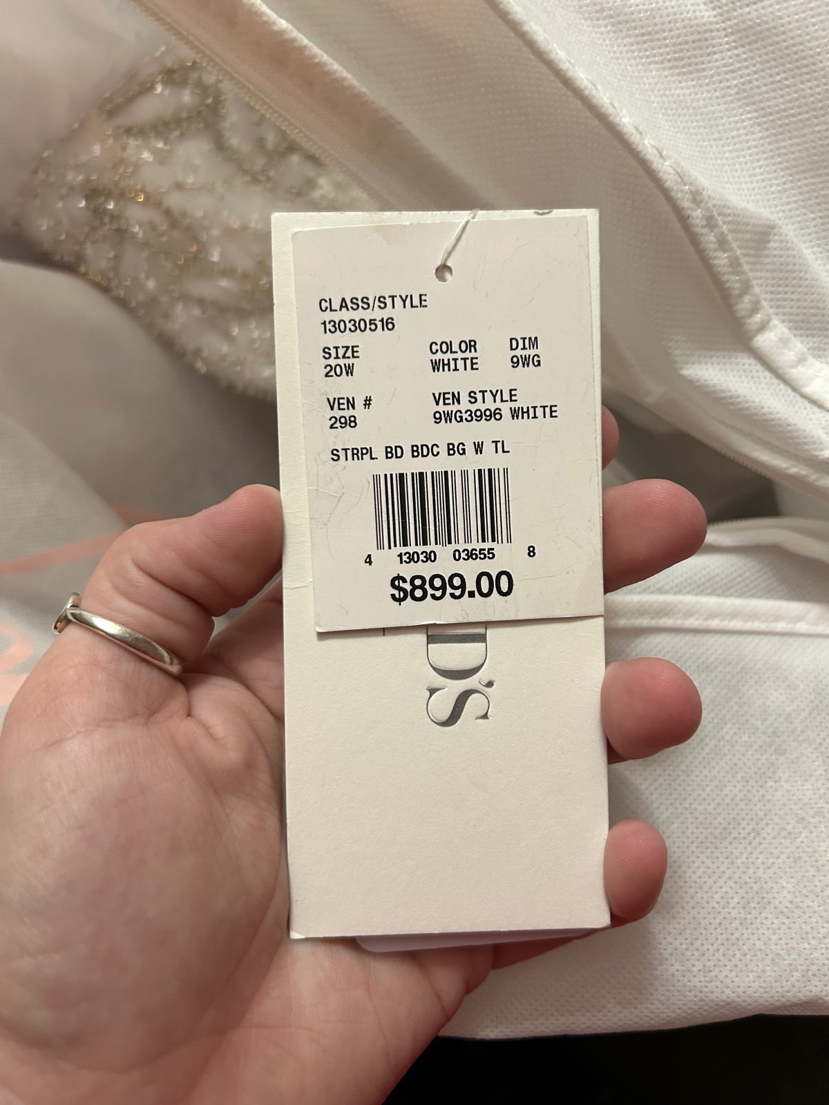 Wedding dress