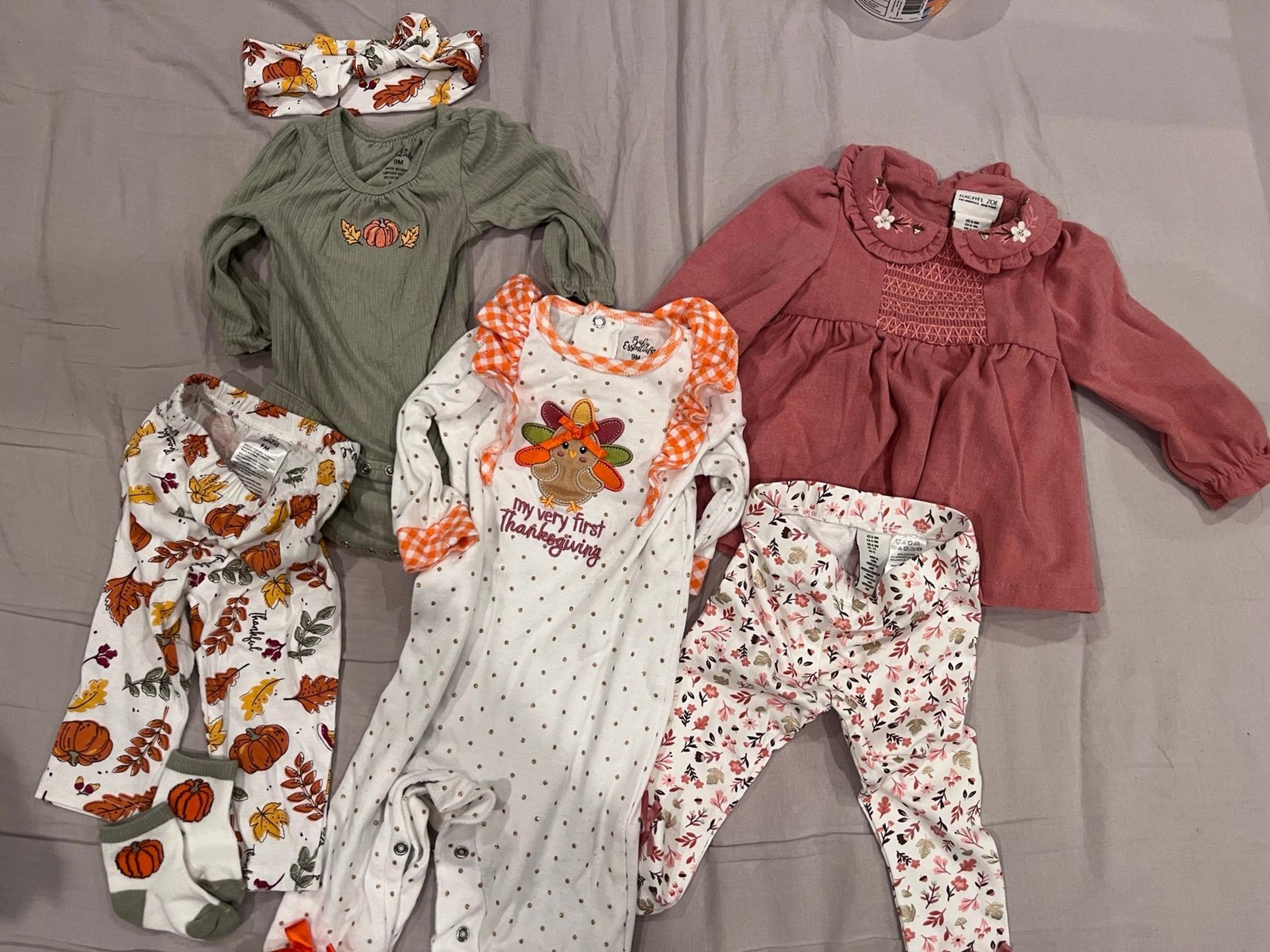 Baby girl fall clothing bundle 6-9months (3 outfits)